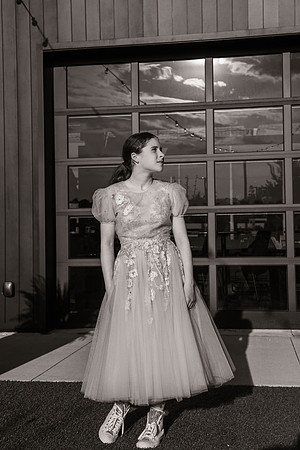 273