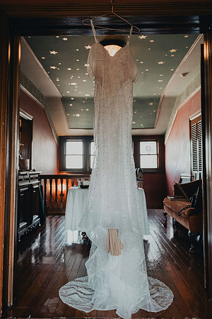 Kelly and Will at Knowlton Mansion