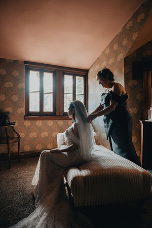 Kelly and Will at Knowlton Mansion