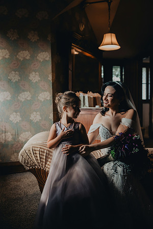 Kelly and Will at Knowlton Mansion