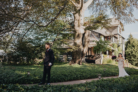 Kelly and Will at Knowlton Mansion