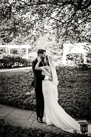 Kelly and Will at Knowlton Mansion