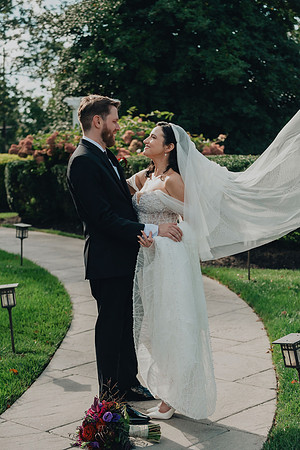 Kelly and Will at Knowlton Mansion