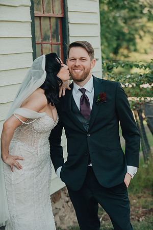 Kelly and Will at Knowlton Mansion
