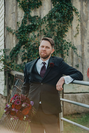 Kelly and Will at Knowlton Mansion
