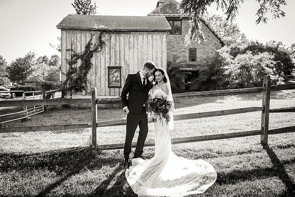 Kelly and Will at Knowlton Mansion
