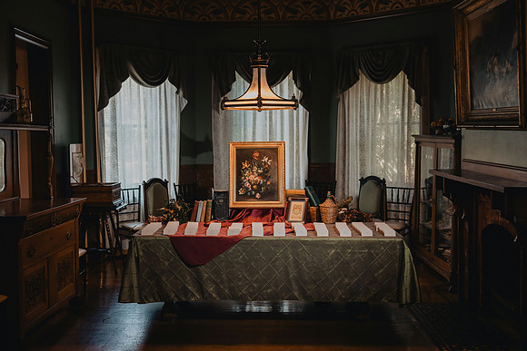 Kelly and Will at Knowlton Mansion