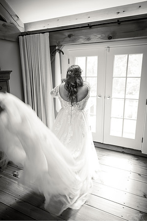 Jenna and Erik's Schwenksville farm wedding