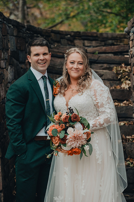 Jenna and Erik's Schwenksville farm wedding