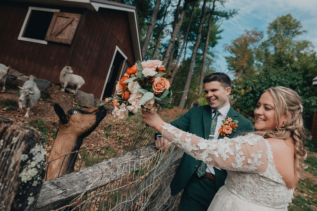 Jenna and Erik's Schwenksville farm wedding
