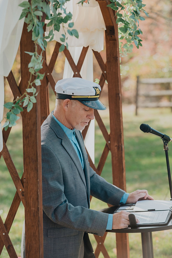 Jenna and Erik's Schwenksville farm wedding