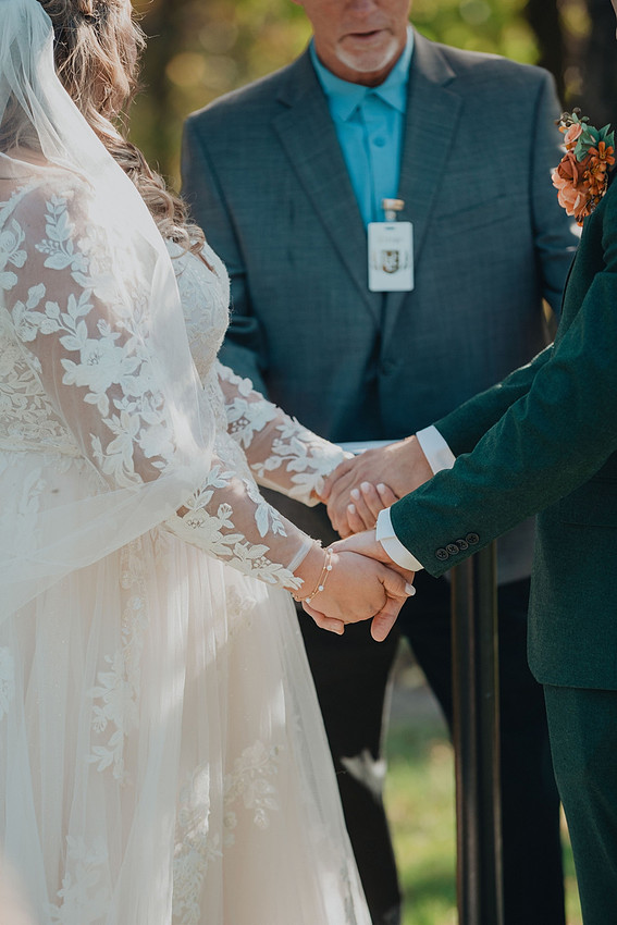 Jenna and Erik's Schwenksville farm wedding