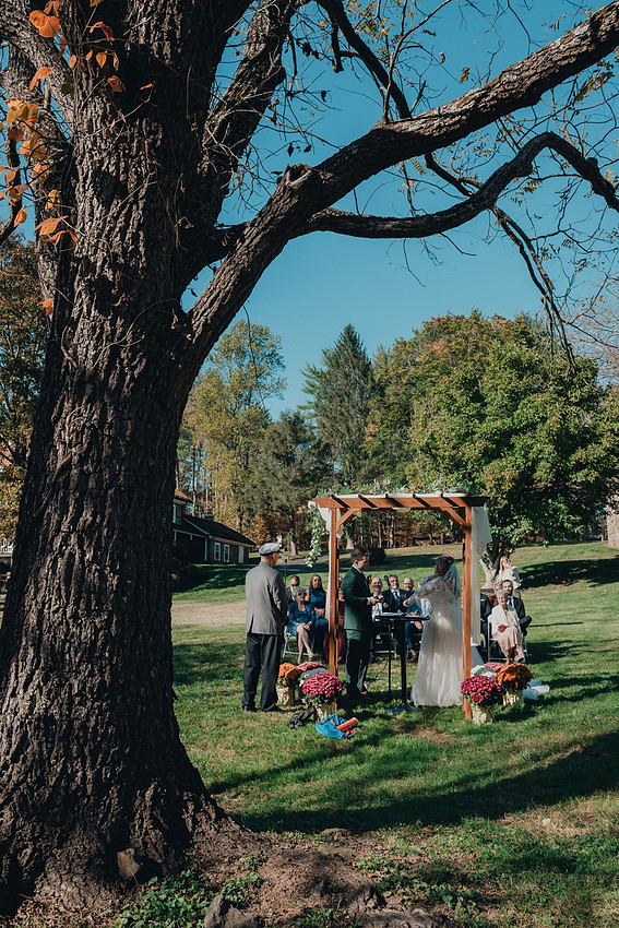 Jenna and Erik's Schwenksville farm wedding