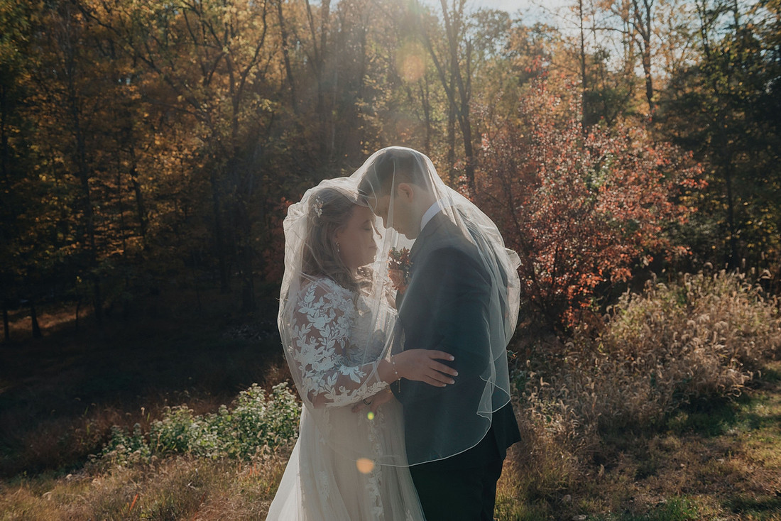 Jenna and Erik's Schwenksville farm wedding