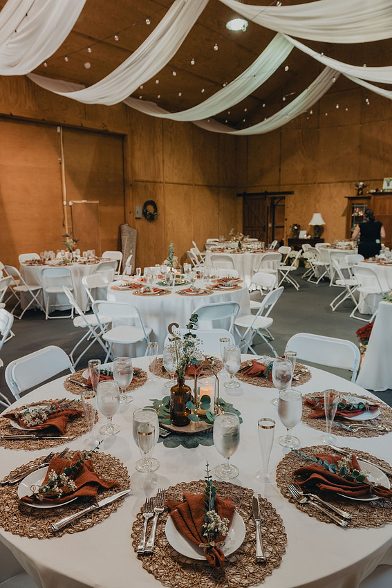 Jenna and Erik's Schwenksville farm wedding