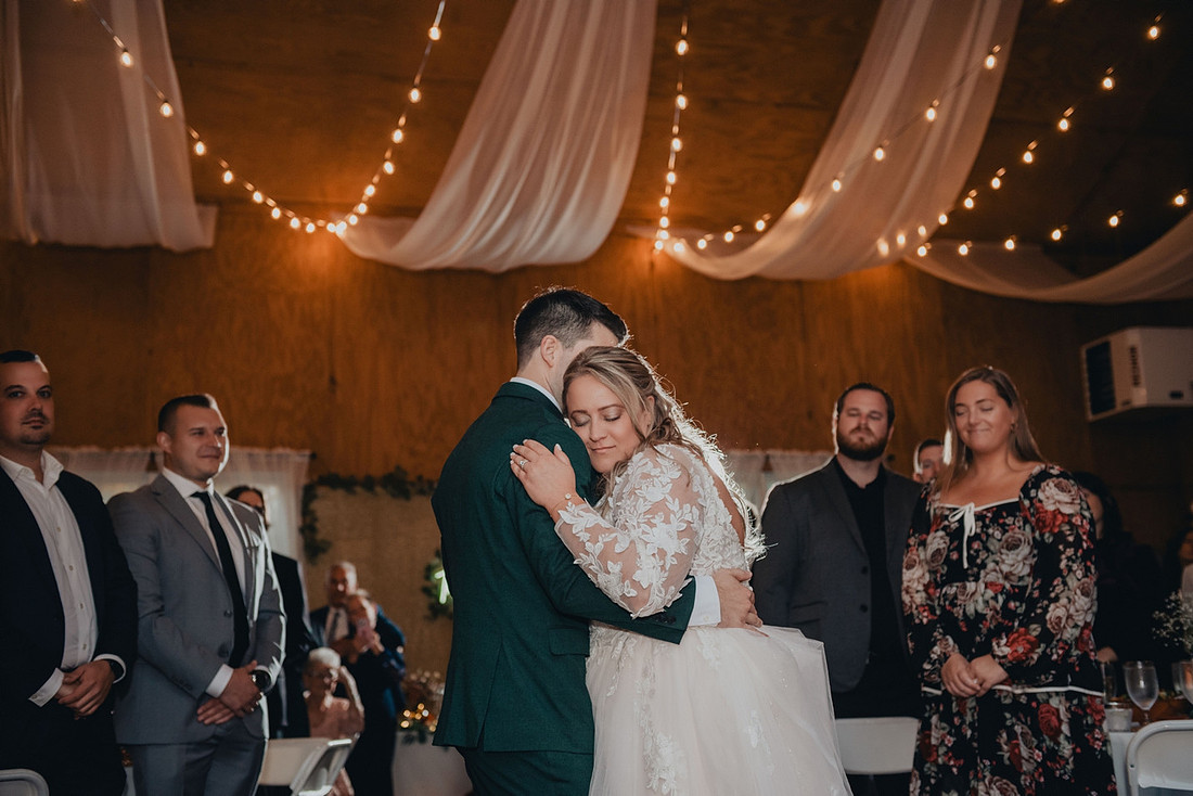 Jenna and Erik's Schwenksville farm wedding
