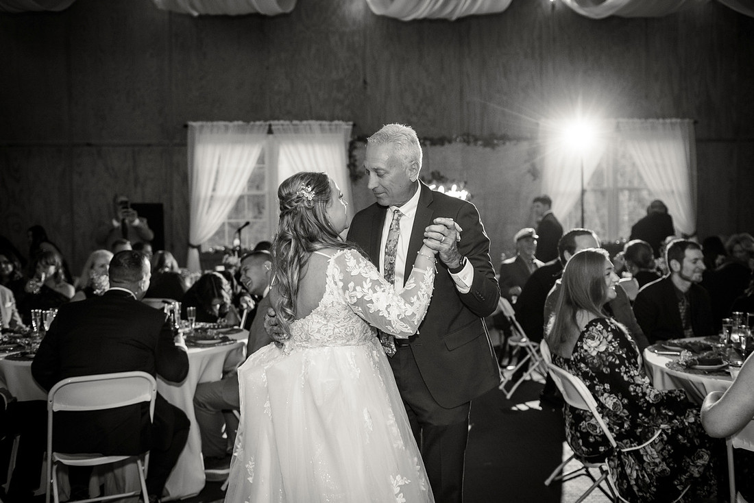 Jenna and Erik's Schwenksville farm wedding