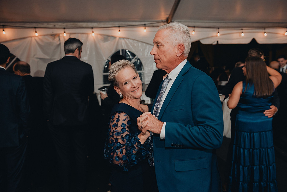 Jenna and Erik's Schwenksville farm wedding