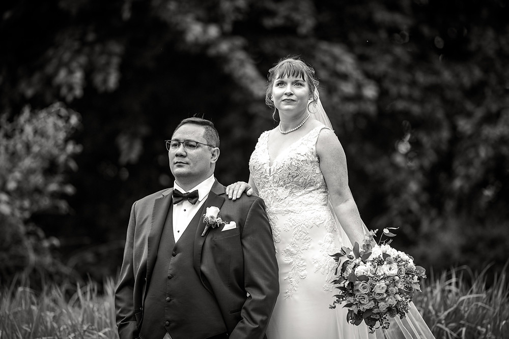 Alyssa and Jim wedding portrait at Knowlton Mansion