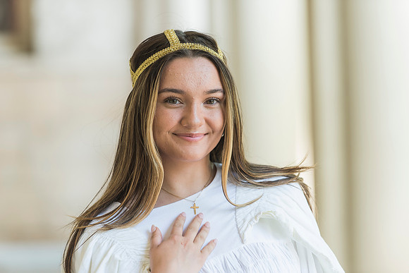 Madison's graduation portraits