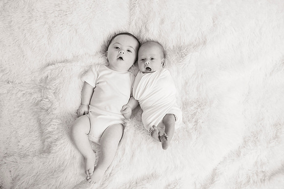 newborn Amelia