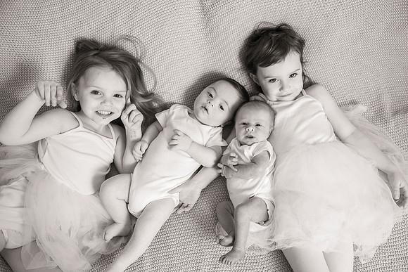 newborn Amelia