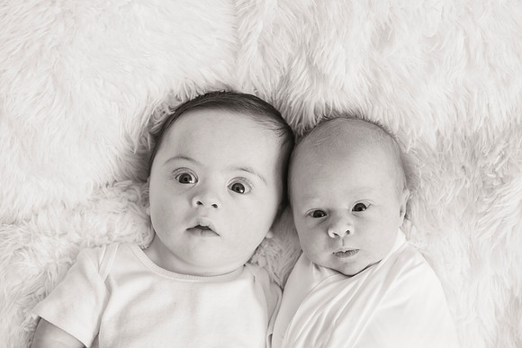 newborn Amelia