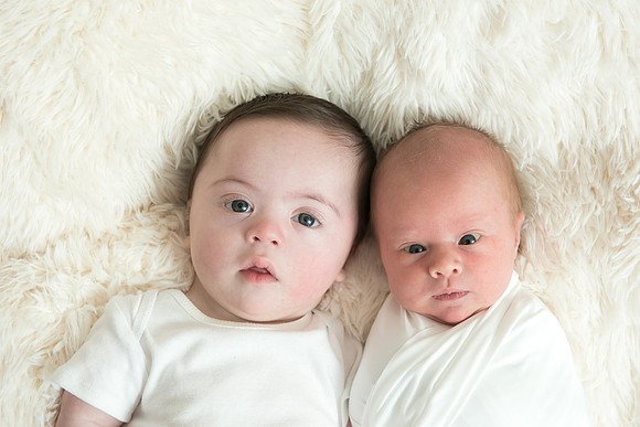 newborn Amelia