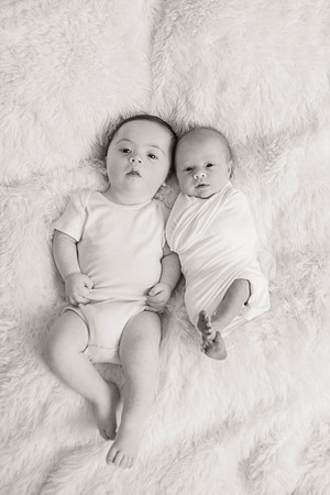 newborn Amelia