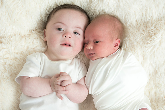 newborn Amelia