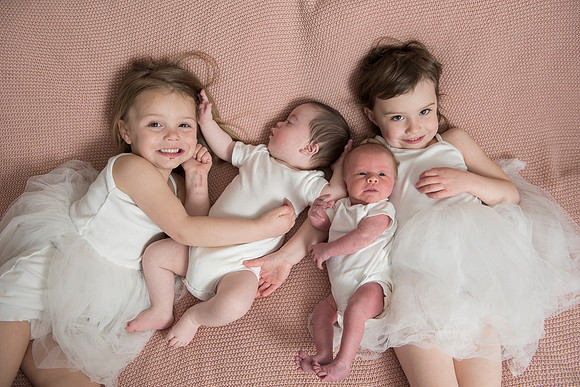 newborn Amelia