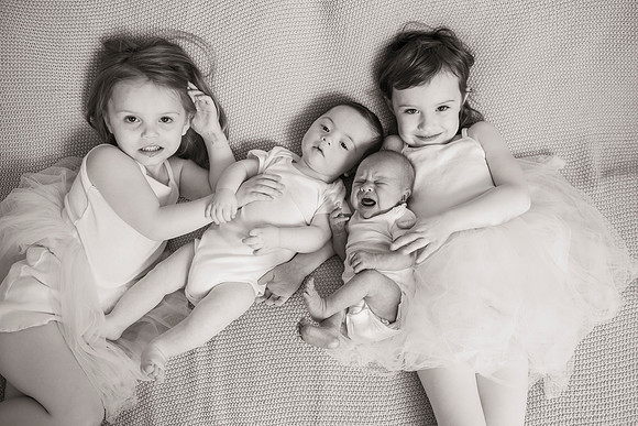 newborn Amelia
