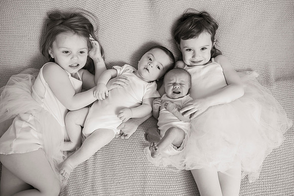 newborn Amelia