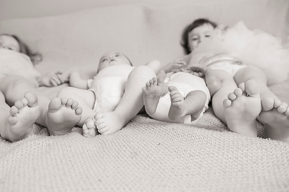 newborn Amelia
