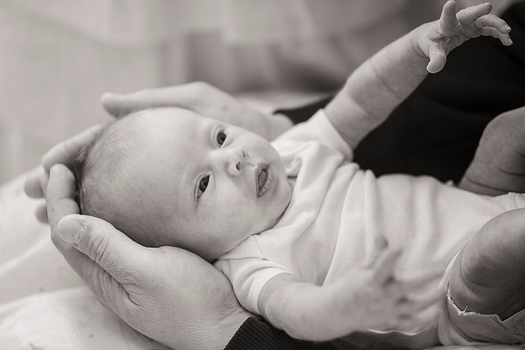 newborn Amelia