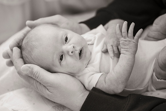 newborn Amelia