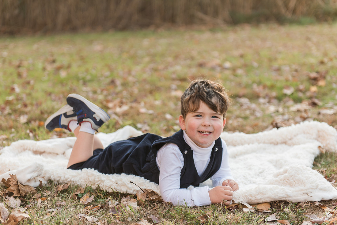 The Willows golden hour family session 2024