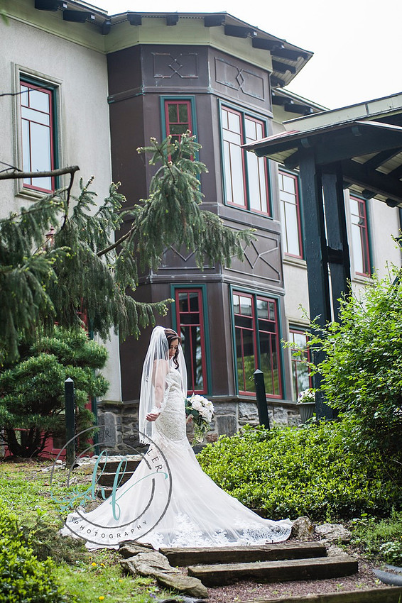 Knowlton Mansion; Knowlton Mansion weddings; Heather Fowler Photography; Philadelphia wedding photographer