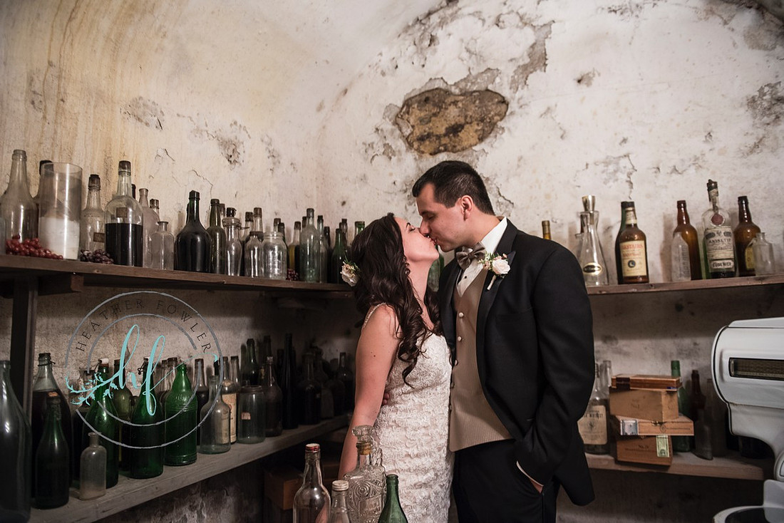 Knowlton Mansion; Knowlton Mansion weddings; Heather Fowler Photography; Philadelphia wedding photographer
