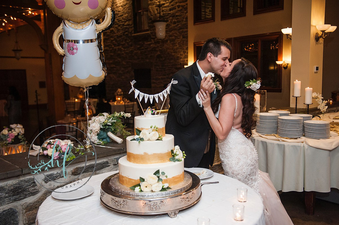 Knowlton Mansion; Knowlton Mansion weddings; Heather Fowler Photography; Philadelphia wedding photographer
