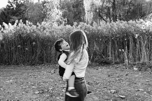 The Willows golden hour family session 2024
