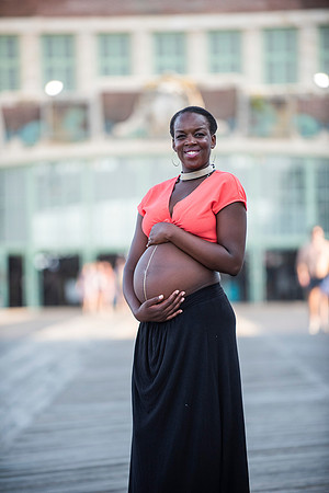Melanie's maternity Asbury Park session