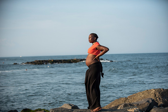 Melanie's maternity Asbury Park session