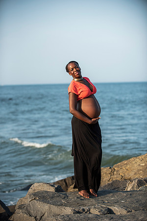 Melanie's maternity Asbury Park session