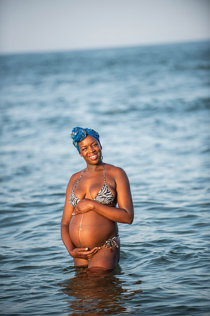 Melanie's maternity Asbury Park session