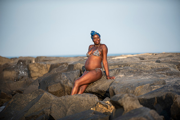 Melanie's maternity Asbury Park session