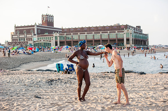 Melanie's maternity Asbury Park session