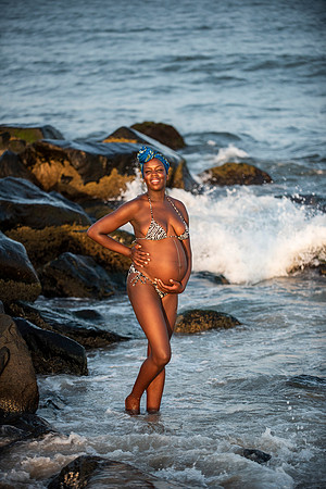 Melanie's maternity Asbury Park session