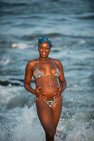 Melanie's maternity Asbury Park session