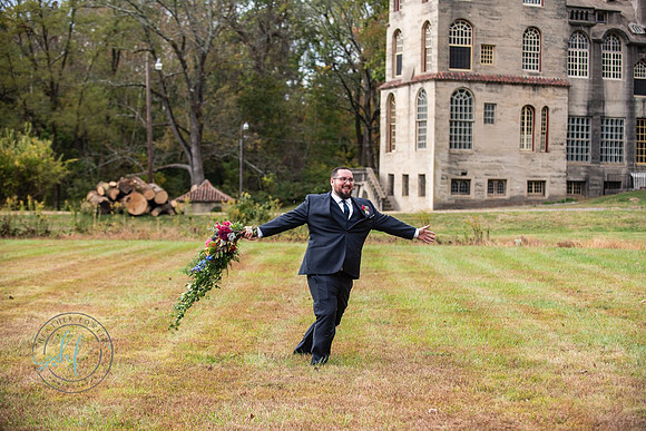 Jasmine and Ben's Fonthill Castle wedding
